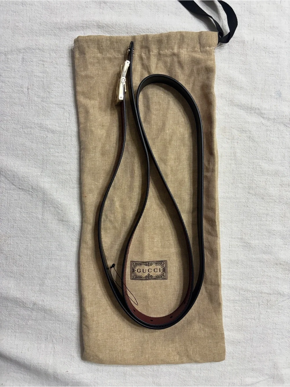 Gucci Reversible Leather Belt in Black and Burgundy with gold Buckle